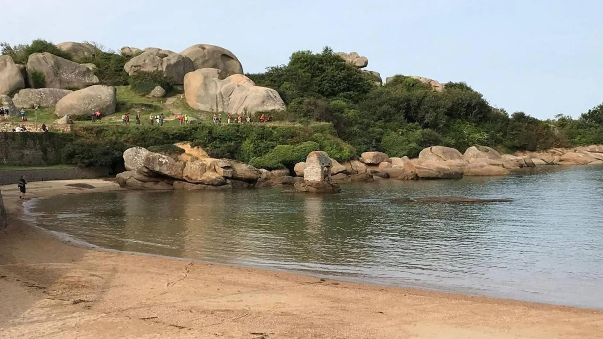 Appartement Mansarde Avec Terrasse A 100M De La Plage St-Guirec, Ploumanac'H - Fr-1-368-161 Perros-Guirec
